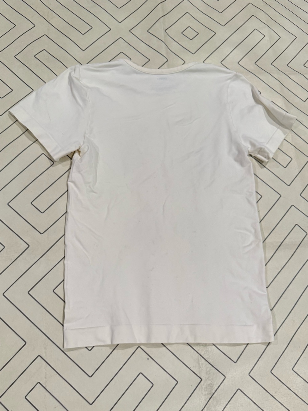 Skims Ivory Short Sleeve Top - Picture 6 of 8